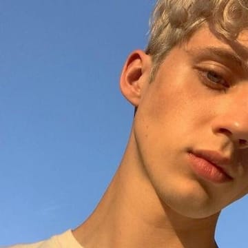 Avatar do usuário Aryan